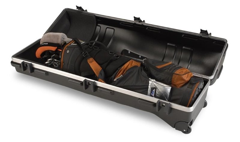 SKB Deluxe ATA travel bag