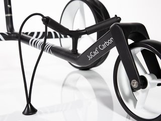 JuCad Carbon Zebra carrello manuale, finitura opaca bianco/nero in design 3K + borsa da trasporto JTT