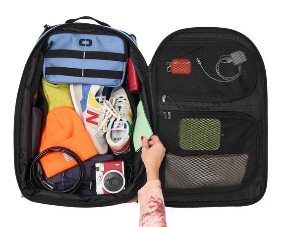 Ogio Alpha Layover 40-44L borsa da golf