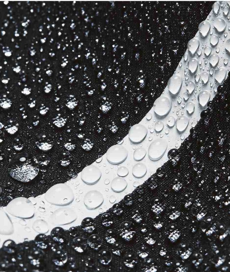 Under Armour Stormproof Cloudstrike giacca da uomo, nero/bianco