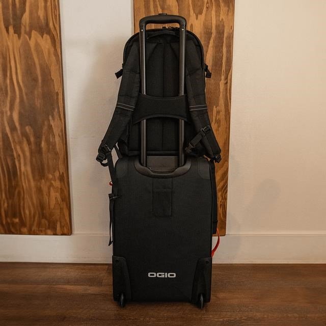 Ogio Alpha Layover 40-44L borsa da golf