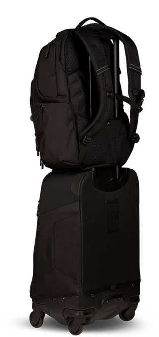 Ogio Renegade 22" 4-Wheel Travel Bag 33L borsa da golf, nero