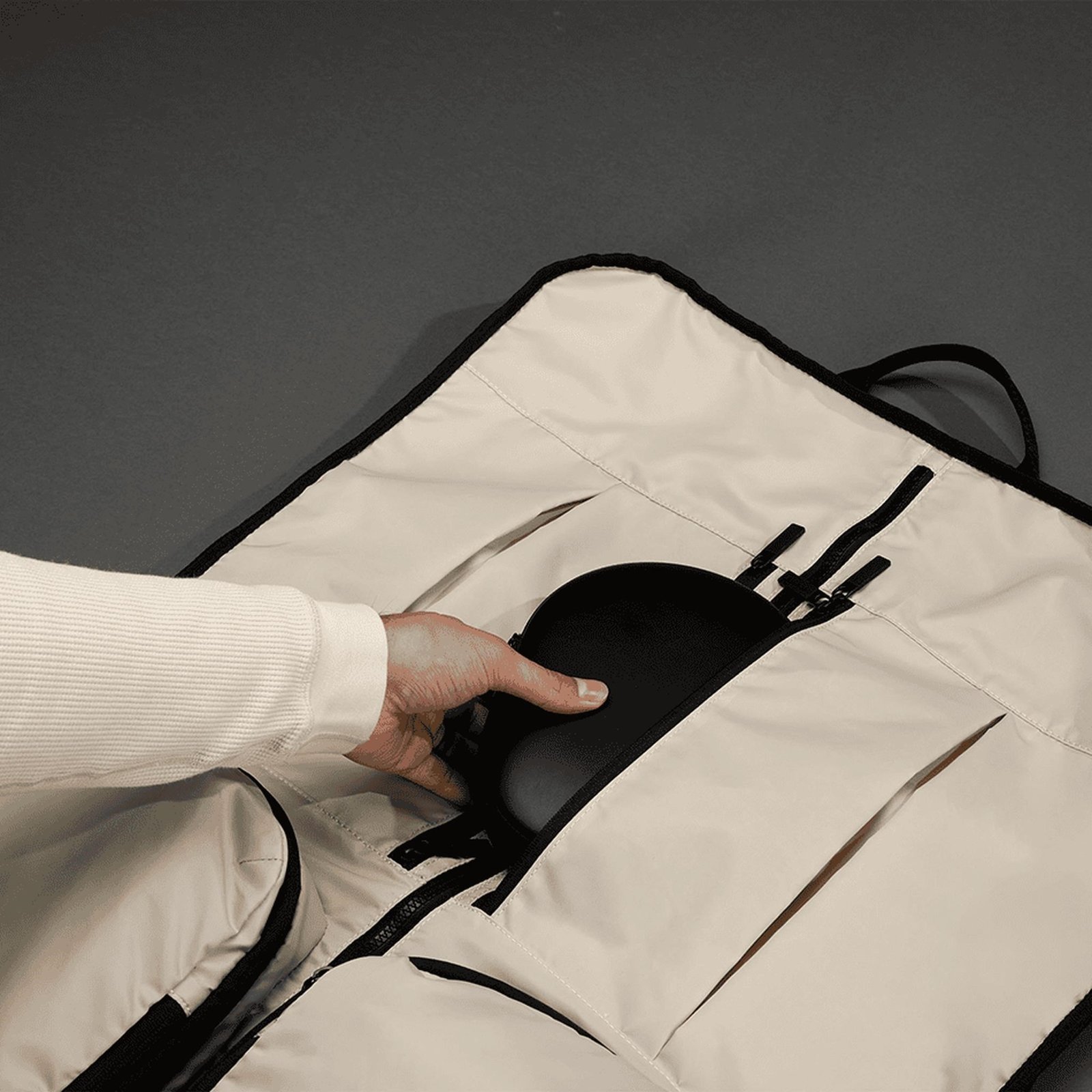 Ogio Pace Pro Suiter 53L Duffel, nero