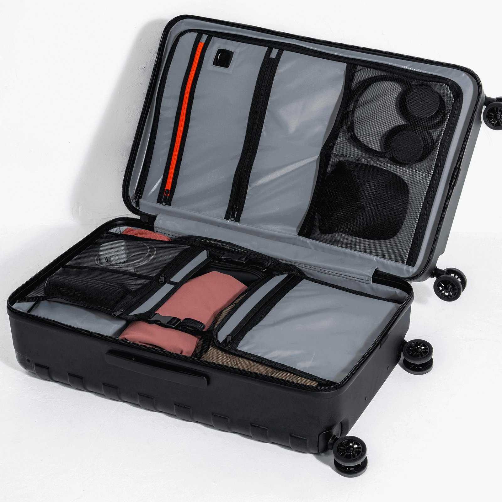 Ogio Renegade Vault Checked Luggage 95L borsa da golf, nero