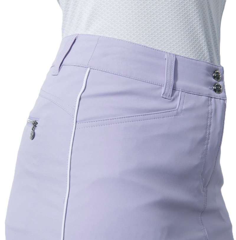 Daily Sports GLAM gonna da donna, viola