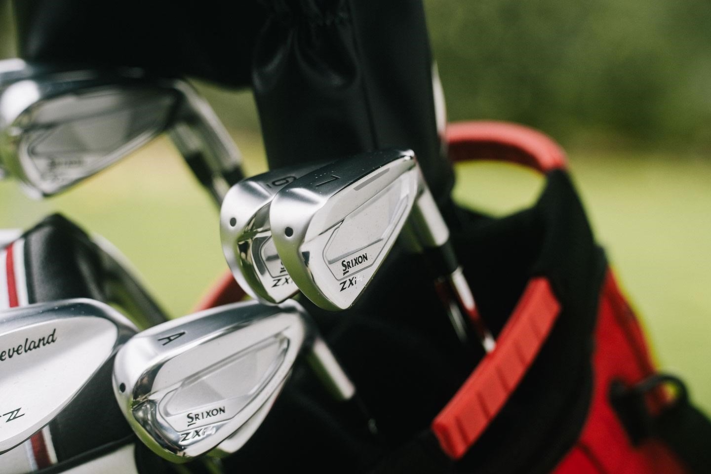 Srixon ZXi4 ferri da uomo, grafite