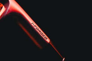 Srixon ZXi4 ferri da uomo, grafite