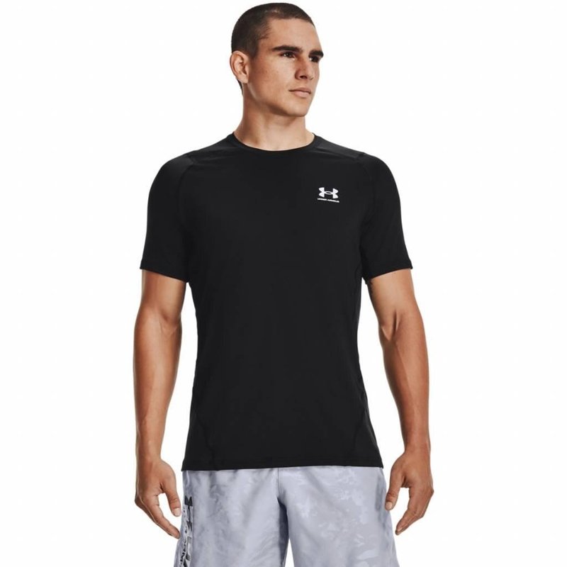 Under Armour HeatGear Fitted S t-shirt da uomo, nero