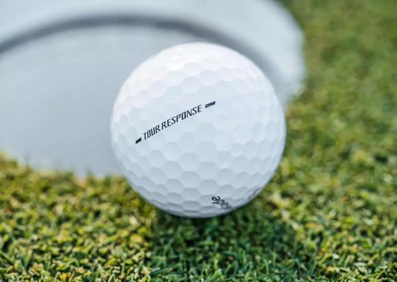 TaylorMade Tour Response Stripe palline da golf 2026
