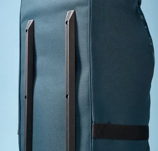 Ogio Alpha Slim travel bag, nero