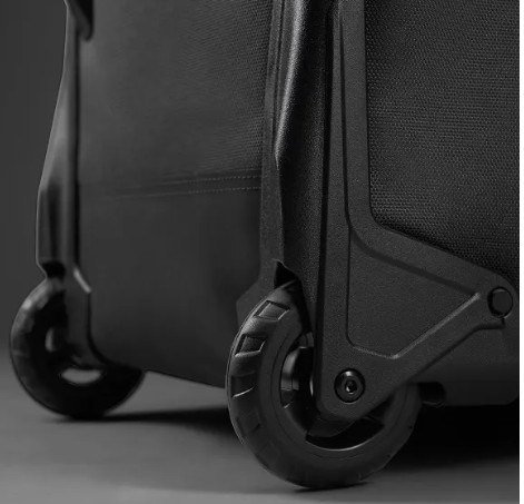 Ogio Alpha Mid travel bag, tarmac