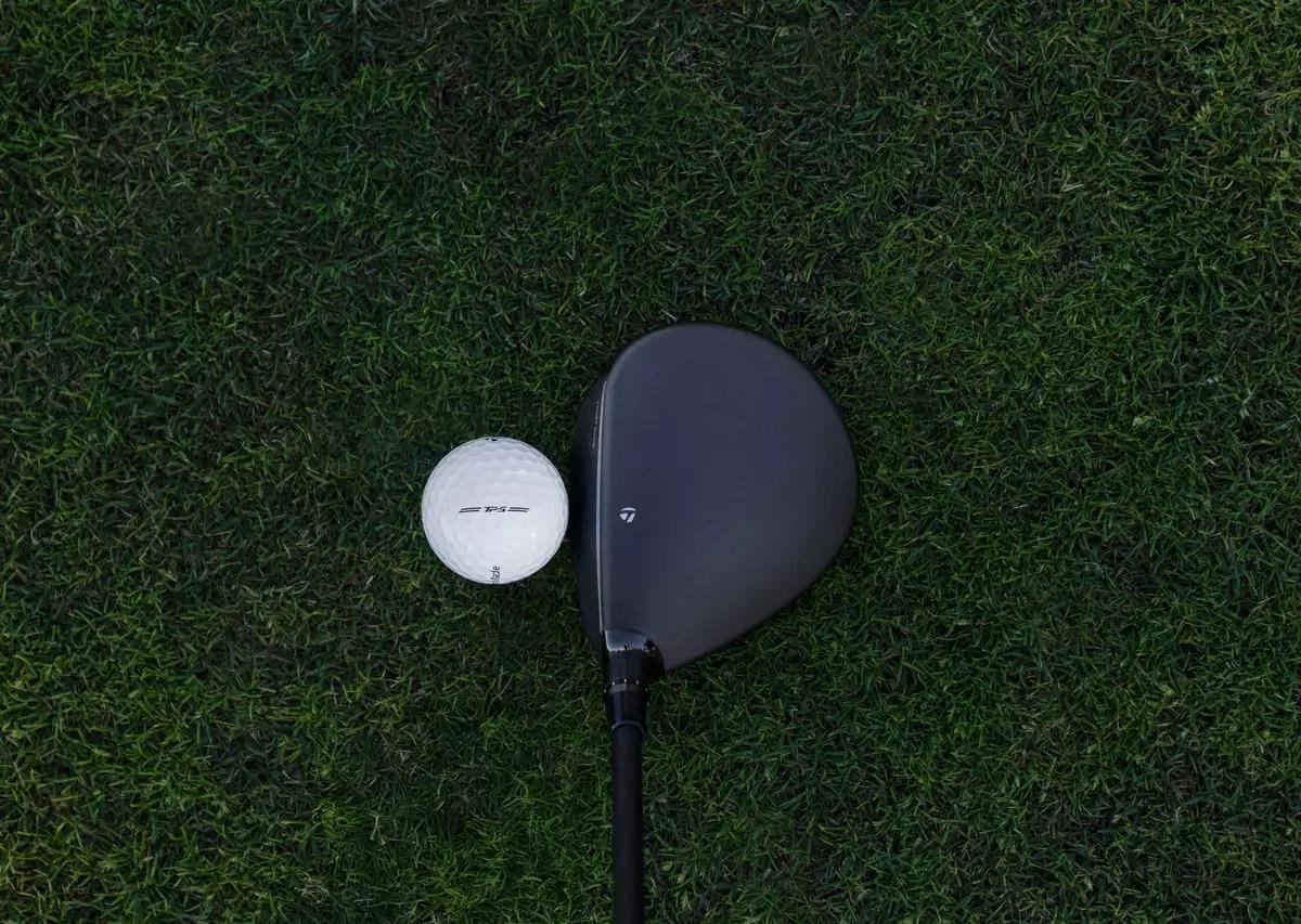 TaylorMade Qi4D Tour legno da fairway da uomo