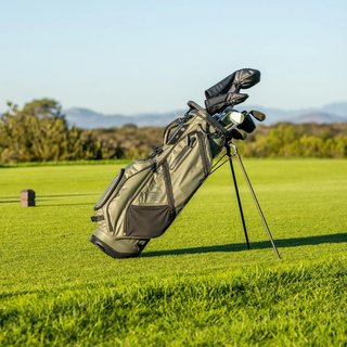 Sunday Golf Ranger stand bag, sage