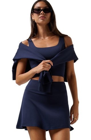 Travis Mathew Skyloft Soft gonna skort da donna, navy blazer