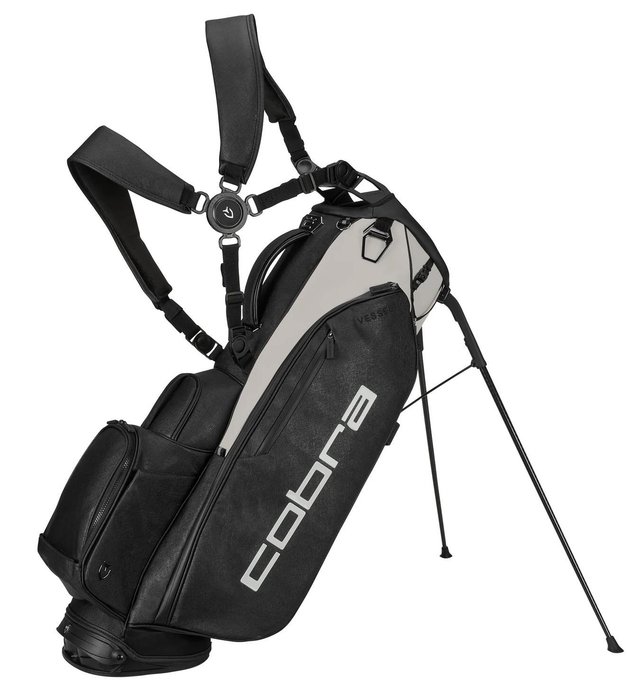 Stand bag da golf grigia e nera con i piedini aperti