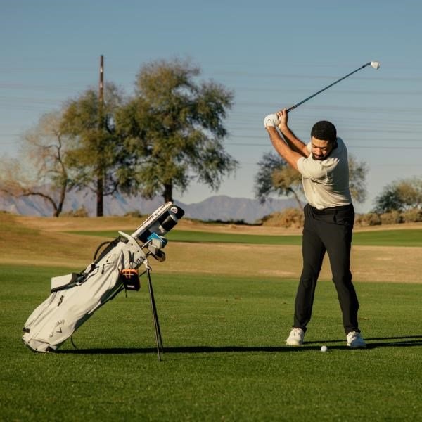 Bushnell Tour V7 Shift telemetro laser