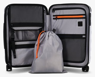 Ogio Renegade Vault Carry-On 35-40L travel bag, bianco