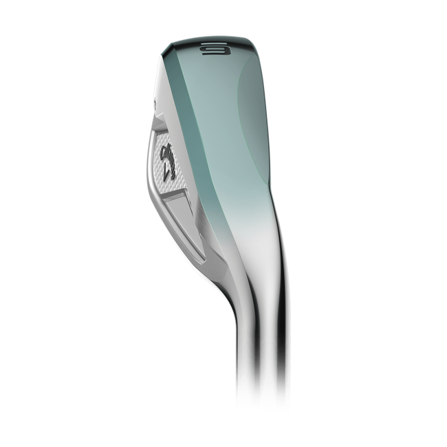 Design tri-sole Callaway Elyte X per l'interazione con il terreno