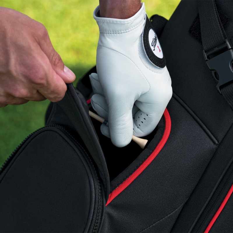 Tasca magnetica per i tee per un accesso rapido sulla sacca con treppiede Titleist Players S4 StaDry