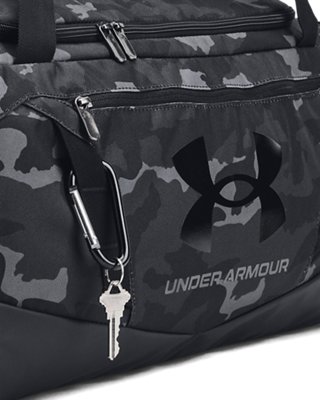 Tasca organizer anteriore con cerniera e fettuccia molle sulla borsa Undeniable 5.0 Small Duffle