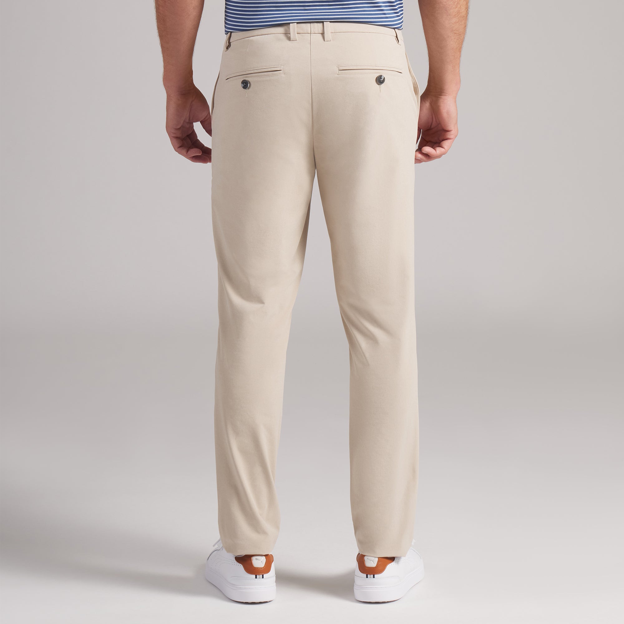 Pantaloni da golf Puma 101 Avant Birch – dettaglio laterale che mostra la tasca