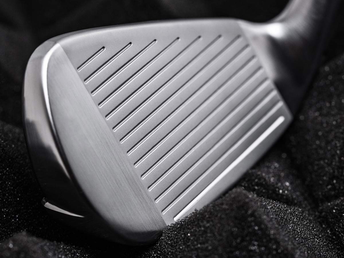 Tecnologia di lancio massimo dei ferri TaylorMade Qi Max HL